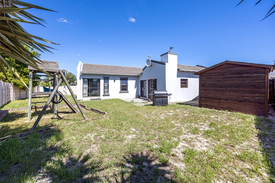 3 Bedroom Property for Sale in Parklands Western Cape